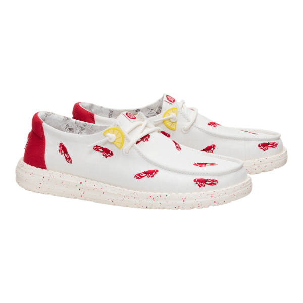 Wendy Embroidered Crawfish